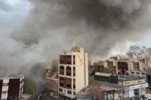 ইরানকে প্রতিবেশী দেশে হামলা না করতে বলল হামাস