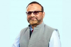 ঢাবি প্রো-ভিসি মামুন আহমেদের মায়ের মৃ'ত্যুতে উপাচার্যের শোক