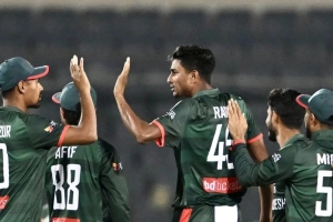 পাকিস্তানকে হারিয়ে বিশ্বকাপ দৌড়ে শক্ত অবস্থানে বাংলাদেশ