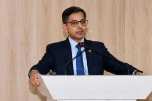 ভারতীয় ভিসা নিয়ে যা জানাল হাইক‌মিশনার