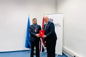 পুলিশের আধুনিকায়ন ও রোহিঙ্গা প্রত্যাবাসনে যুক্তরাজ্যের সহযোগিতা চাইলেন স্বরাষ্ট্রমন্ত্রী