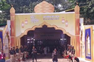 একনজরে জেনে নিন রাজধানীর প্রধান জামাতগুলোর সময়সূচি