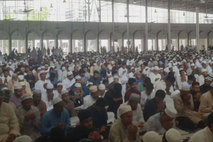 ঈদের দ্বিতীয় জামাত সম্পন্ন, দেশ ও জাতির কল্যাণে বিশেষ মোনাজাত
