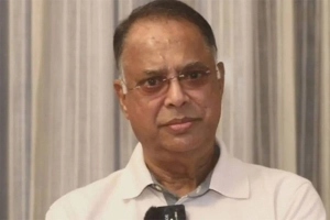 তেলের সংকট নেই, আতঙ্ক না ছড়ানোর আহ্বান জ্বালানি মন্ত্রীর