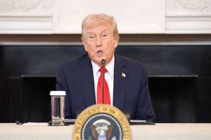 স্থল অভিযানে জেনারেলদের অস্বীকৃতি, যুক্তরাষ্ট্রে নজিরবিহীন সংকট