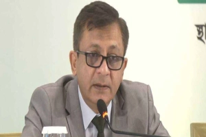 দ্বিগুণ দামে জ্বালানি কিনছে সরকার: বাণিজ্যমন্ত্রী
