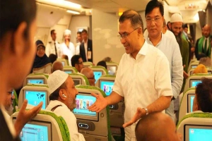 আগামী বছর থেকে হজের খরচ কমানো হবে: প্রধানমন্ত্রী