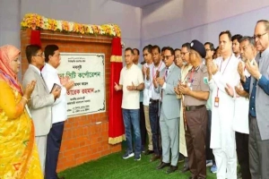 বগুড়া সিটি করপোরেশনের ফলক উন্মোচন করলেন প্রধানমন্ত্রী