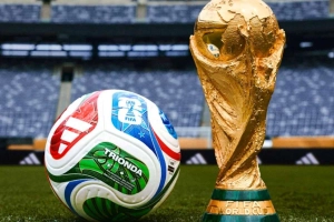 বিশ্বকাপের মঞ্চে ইরানের জায়গা নিয়ে বিতর্ক: যা বলল ফিফা