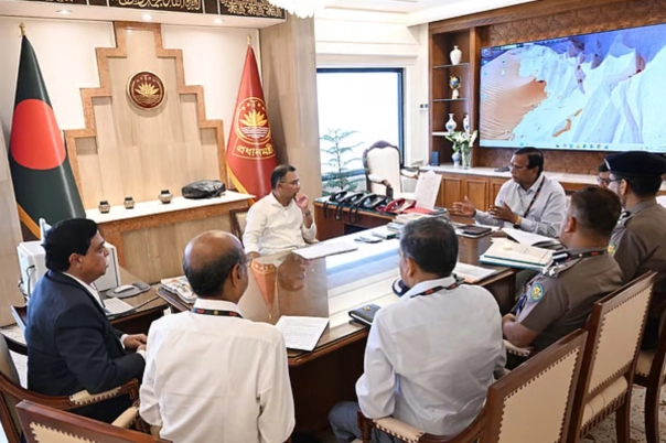 উচ্ছেদ হওয়া হকারদের দ্রুত পুনর্বাসনের নির্দেশ প্রধানমন্ত্রীর