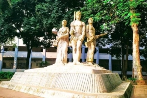 ঢাবিতে বেসরকারি বিশ্ববিদ্যালয়ের দুই নারী শিক্ষার্থী আহত