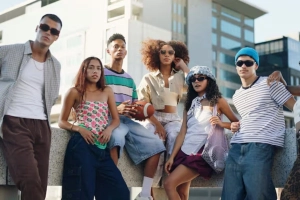 প্রচণ্ড গরমে স্বস্তির জন্য সেরা কাপড়গুলো জেনে নিন