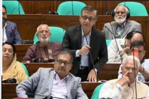 পাটখাত উন্নয়নে নানামুখী সহায়তা দিচ্ছে সরকার: মন্ত্রী