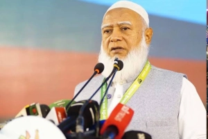 ‘শ্রমিকের মর্যাদাকে উপেক্ষা করে সমাজ টেকসই হতে পারে না’
