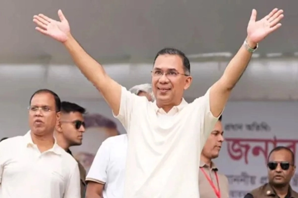 নয়াপল্টনে শ্রমিক সমাবেশে তারেক রহমানের আগমন