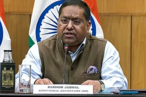 অবৈধ বাংলাদেশি ইস্যুতে ঢাকার সহযোগিতা চায় ভারত