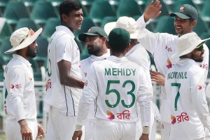চলছে বাংলাদেশ বনাম পাকিস্তানের ম্যাচ: খেলাটি সরাসরি দেখুন (LIVE)
