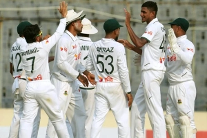 ঘরের মাঠে পাকিস্তানের বিপক্ষে প্রথম টেস্ট জয় বাংলাদেশের