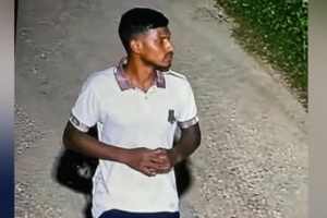 জাবি ছাত্রীকে ধর্ষণচেষ্টা, সিসিটিভি ফুটেজে ধরা পড়ল চাঞ্চল্যকর দৃশ্য