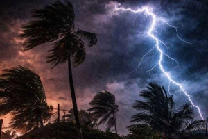 দেশের ১৪ অঞ্চলে বজ্রবৃষ্টির আশঙ্কা,  সতর্কসংকেত জারি