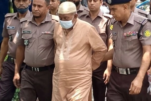 আবু সাঈদ হত্যা মামলায় কারাগারে সাবেক ভিসি