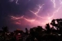 দেশের ১৫ জেলায় বজ্রপাতসহ কালবৈশাখীর আশঙ্কা
