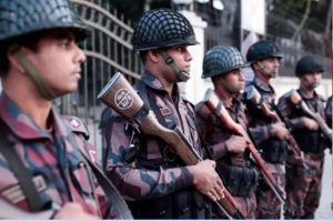 রাজধানীর বিভিন্ন পয়েন্টে বিজিবি মোতায়েন