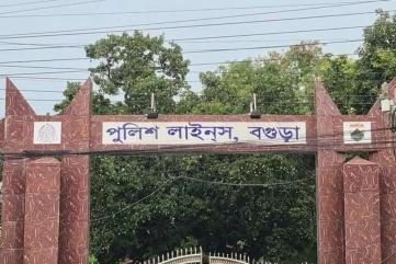 পুলিশ লাইন্সে এএসআইয়ের ঝুলন্ত মরদেহ উদ্ধার

