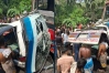 বাস-অ্যাম্বুলেন্স মুখোমুখি সংঘর্ষে নি'হ'ত ৫