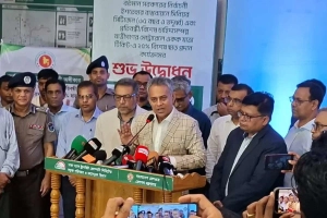 ট্রেনে নারীদের জন্য কোচ চালুর পরিকল্পনা সরকারের : সড়ক মন্ত্রী