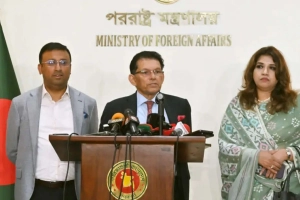 একাধিক দায়িত্ব পালনে কোনো বাধা নেই: পররাষ্ট্রমন্ত্রী