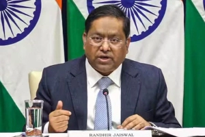 অবৈধ বাংলাদেশিদের বিষয়ে কড়া বার্তা নয়াদিল্লির 