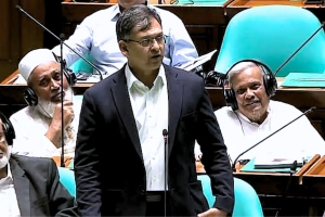 ৩৬টি পুশ ইন চেষ্টা প্রতিরোধ করেছে বিজিবি: স্বরাষ্ট্রমন্ত্রী