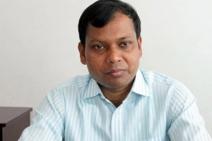 সিলেট ছাড়ার আগে আবেগঘন স্ট্যাটাস দিলেন ডিসি সারওয়ার আলম
