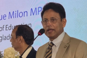 সময়মতো পাঠ্যবই সরবরাহে পেপার মিলের সঙ্গে চুক্তি করবে সরকার: শিক্ষামন্ত্রী