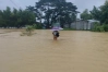 কক্সবাজারে বন্যায় তিন লক্ষাধিক মানুষ পানিবন্দি