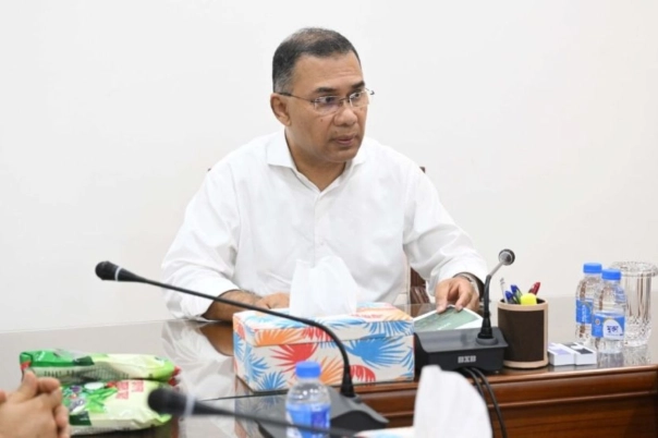 বিদ্যুৎ প্রকল্প নিয়ে প্রধানমন্ত্রীর বৈঠক