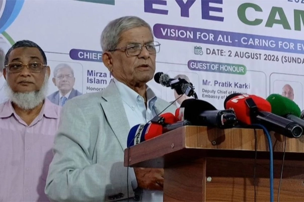 ‘প্রান্তিক মানুষের দোরগোড়ায় উন্নত স্বাস্থ্যসেবা পৌঁছে দিতে সরকার প্রতিশ্রুতিবদ্ধ’