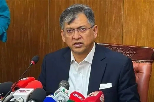 সমঝোতার ভিত্তিতেই হবে সংবিধান সংস্কার: স্বরাষ্ট্রমন্ত্রী