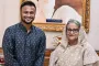 শেখ হাসিনার সঙ্গে দেশে ফিরতে চান সাকিব