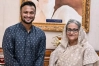 শেখ হাসিনার সঙ্গে দেশে ফিরতে চান সাকিব