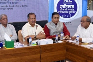 গণমাধ্যমকে নিয়মতান্ত্রিক কাঠামোর মধ্যে আনা দরকার: তথ্যমন্ত্রী