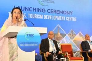 ১৭ বছরে পর্যটন খাতে উল্লেখযোগ্য উন্নয়ন হয়নি: পর্যটনমন্ত্রী 