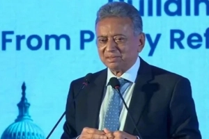 বিদ্যুৎ-গ্যাস সংকট কাটাতে অন্তত দুই বছর সময় লাগবে: অর্থমন্ত্রী