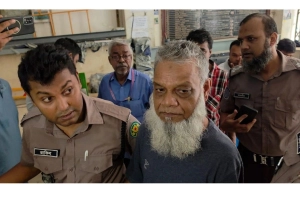 খালেদা জিয়ার গাড়ি বহরে হামলা, হাতকাটা কাশেম ৫ দিনের রিমান্ডে