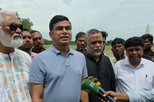 কুশিয়ারা ও খোয়াই নদীর বাঁধ পরিদর্শনে পানিসম্পদ প্রতিমন্ত্রী