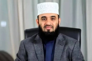 আপনাকে কী করে ভালো না বেসে থাকতে পারি: আজহারী