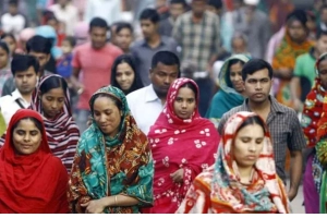 মধ্যপ্রাচ্যের যুদ্ধে বাড়ছে বাংলাদেশের অর্থনৈতিক ঝুঁকি