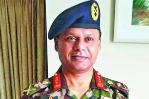 সাবেক সেনাপ্রধানকে দুদকের তলব