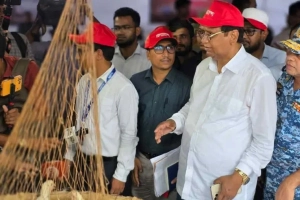 বর্জ্যের বিনিময়ে নিত্যপণ্য, ডিএসসিসির নতুন উদ্যোগ